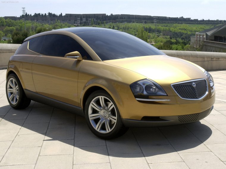 Минивэн БМВ Колумбус