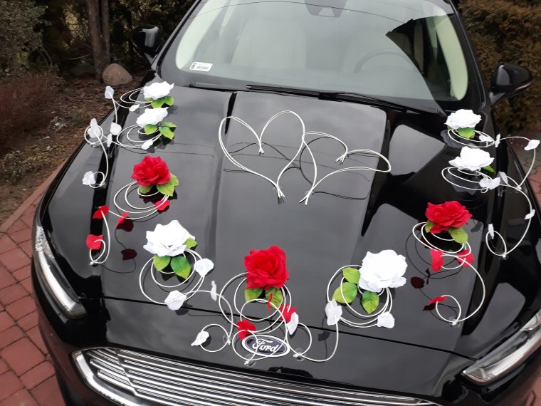 Украшения на машину