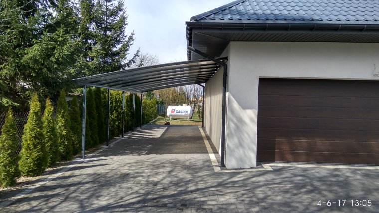 Навесы с воротами для автомобилей