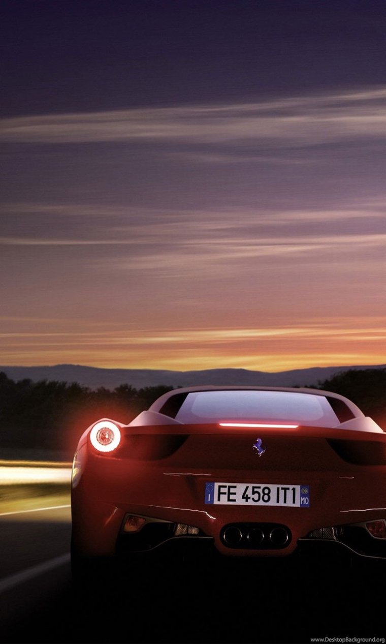 БМВ i8 на закате