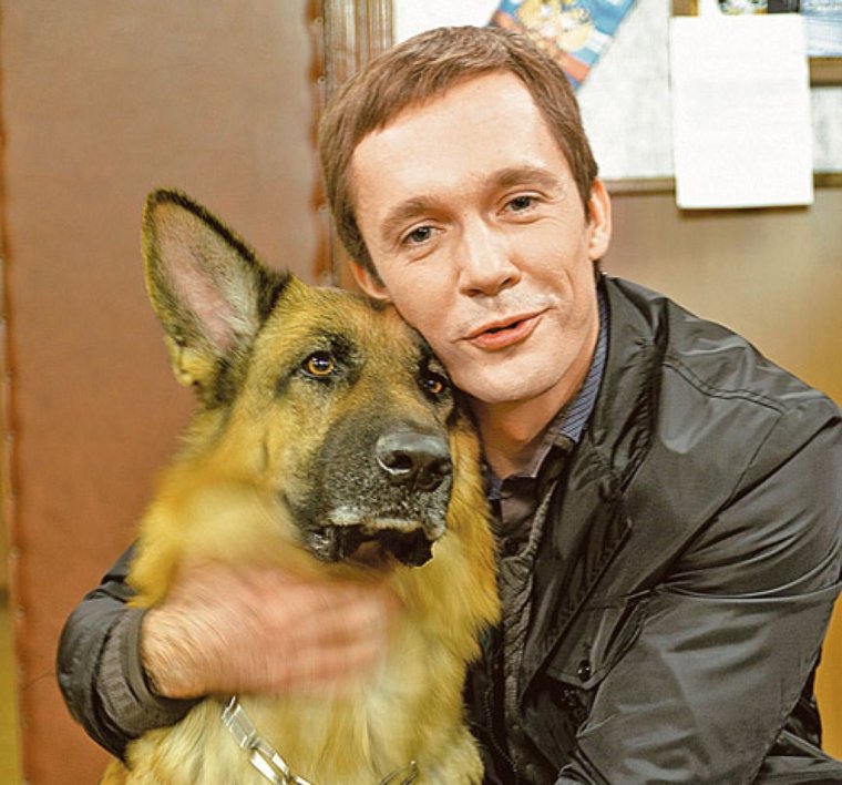 Мухтар и Максим Жаров