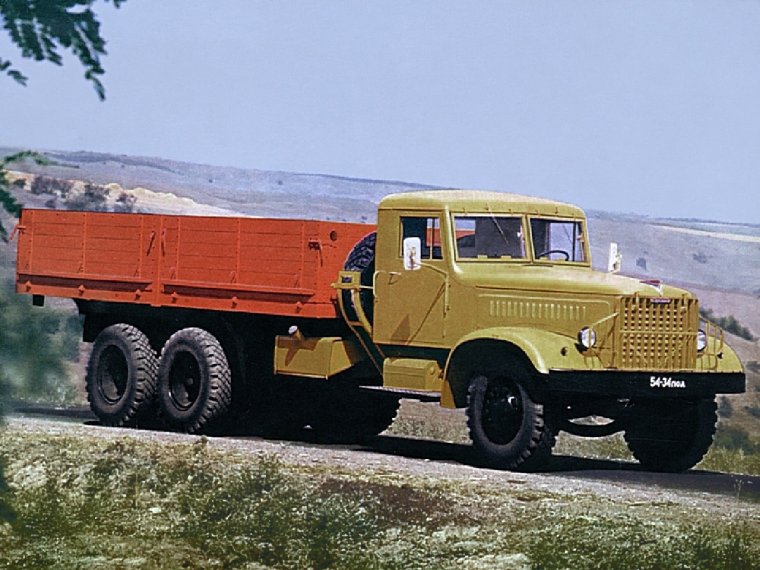 КРАЗ тягач 219