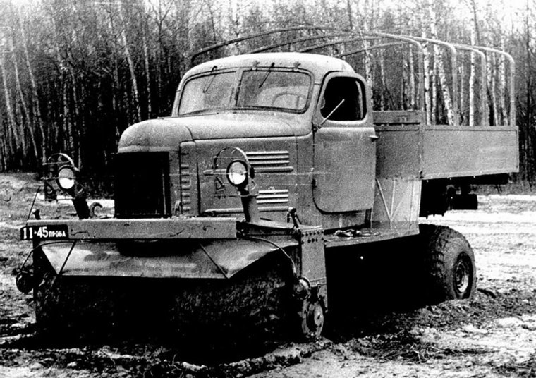Грузовик ЗИЛ 132