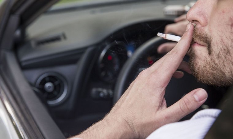 Курение в авто
