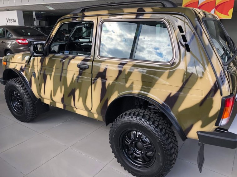 Lada 4x4 Bronto камуфляж