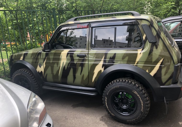 Лада 4x4 Бронто камуфляж