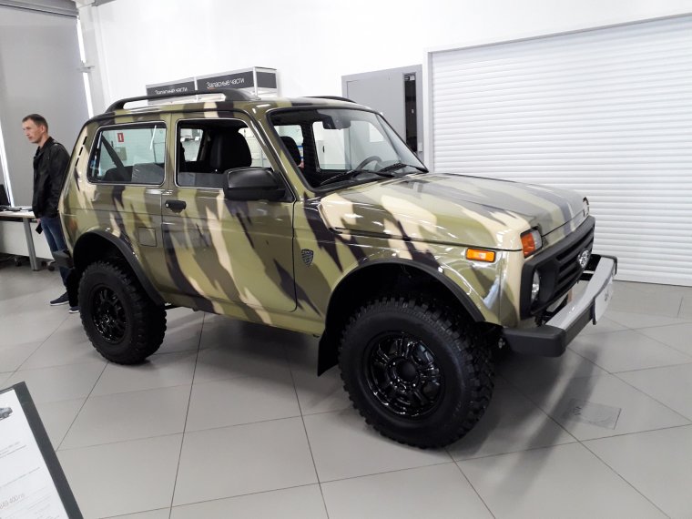 ВАЗ 2131 В хаки