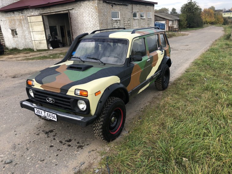 Lada 4x4 Bronto камуфляж