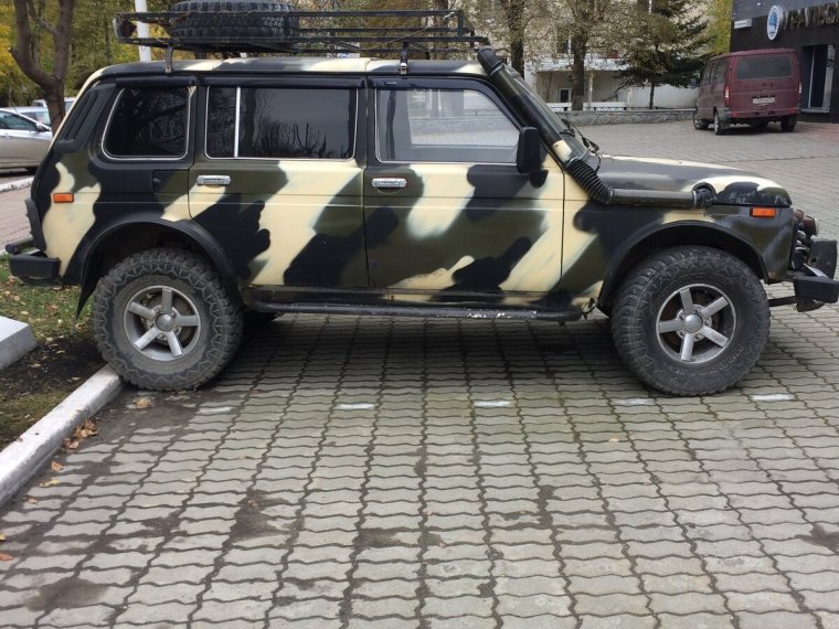 Нива 2121 хаки