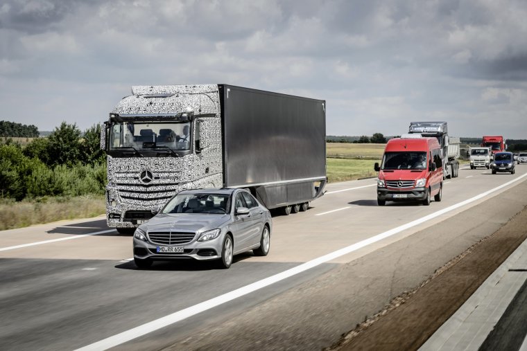 Mercedes-Benz Future Truck