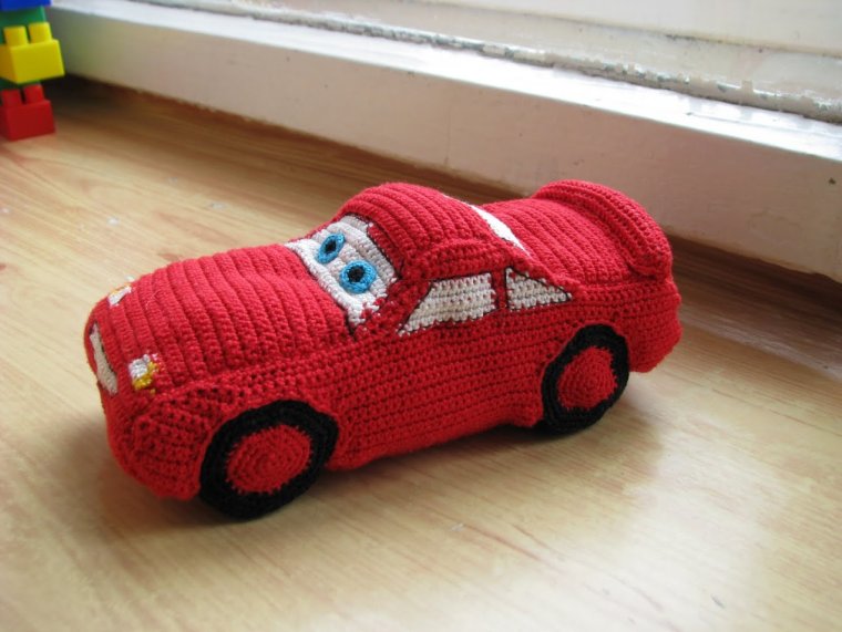 Молния Маккуин вязаный