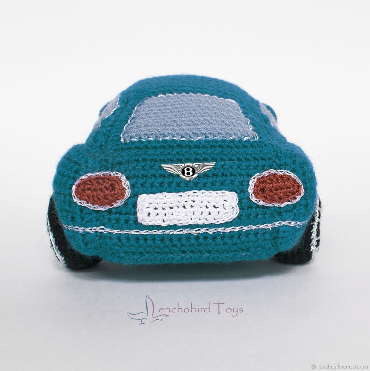 Вязаная машинка крючком