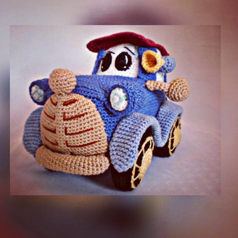 Амигуруми машинка