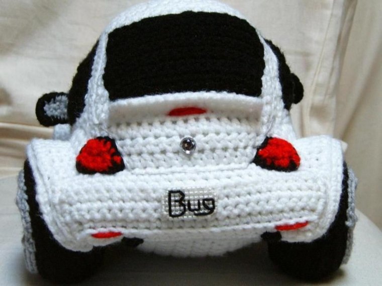 Украшение в машину крючком