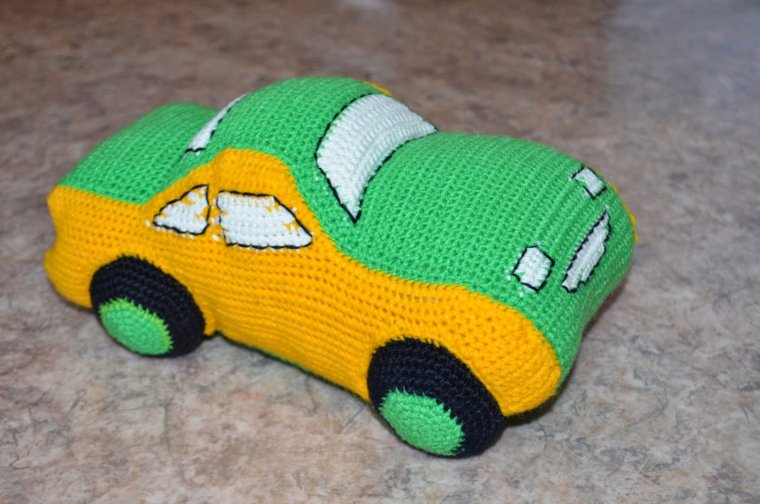 Амигуруми машинка