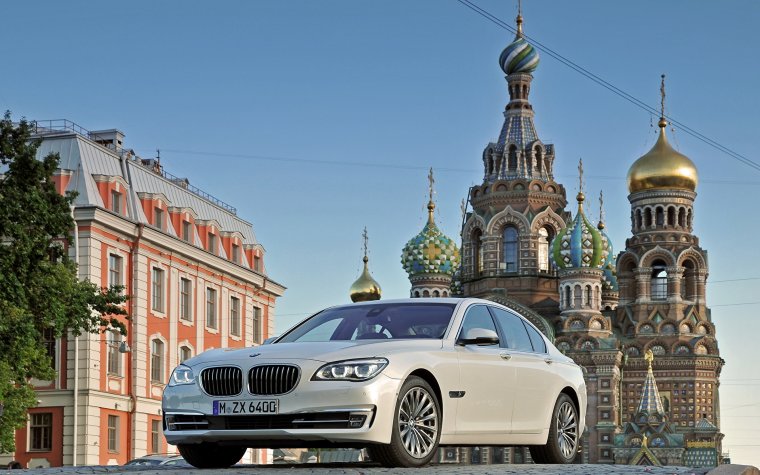 BMW 750i