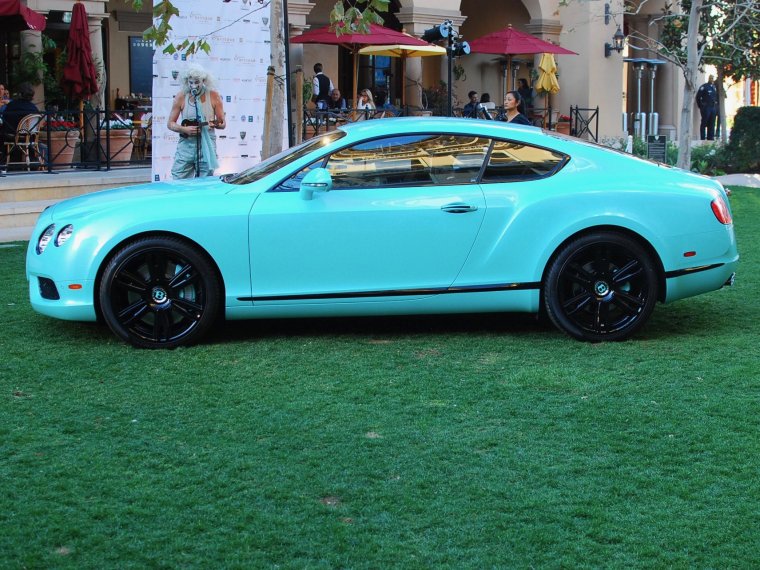 Bentley Mulsanne 2021 синий