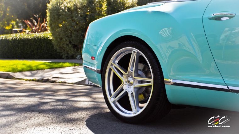 Бентли Континенталь турбо