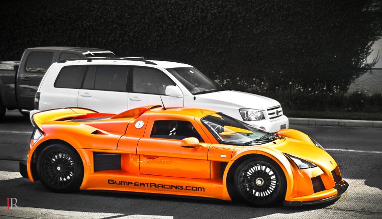 Гоночная Феррари фото