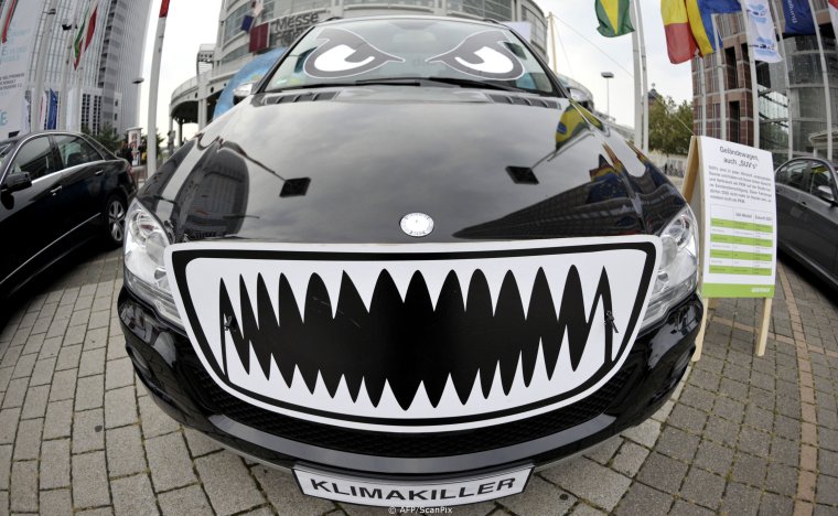 Машина с зубами