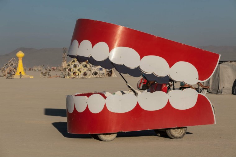 Машинки с зубами