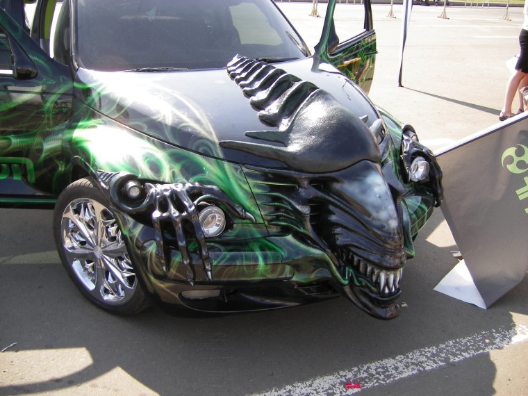 Крутая аэрография на авто