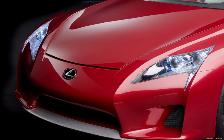 Красная машина иномарка