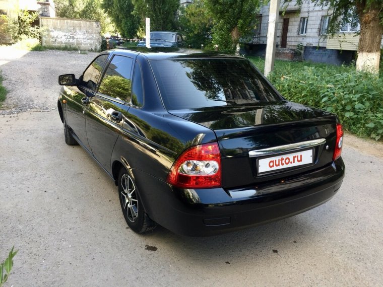 Приора 1 черная