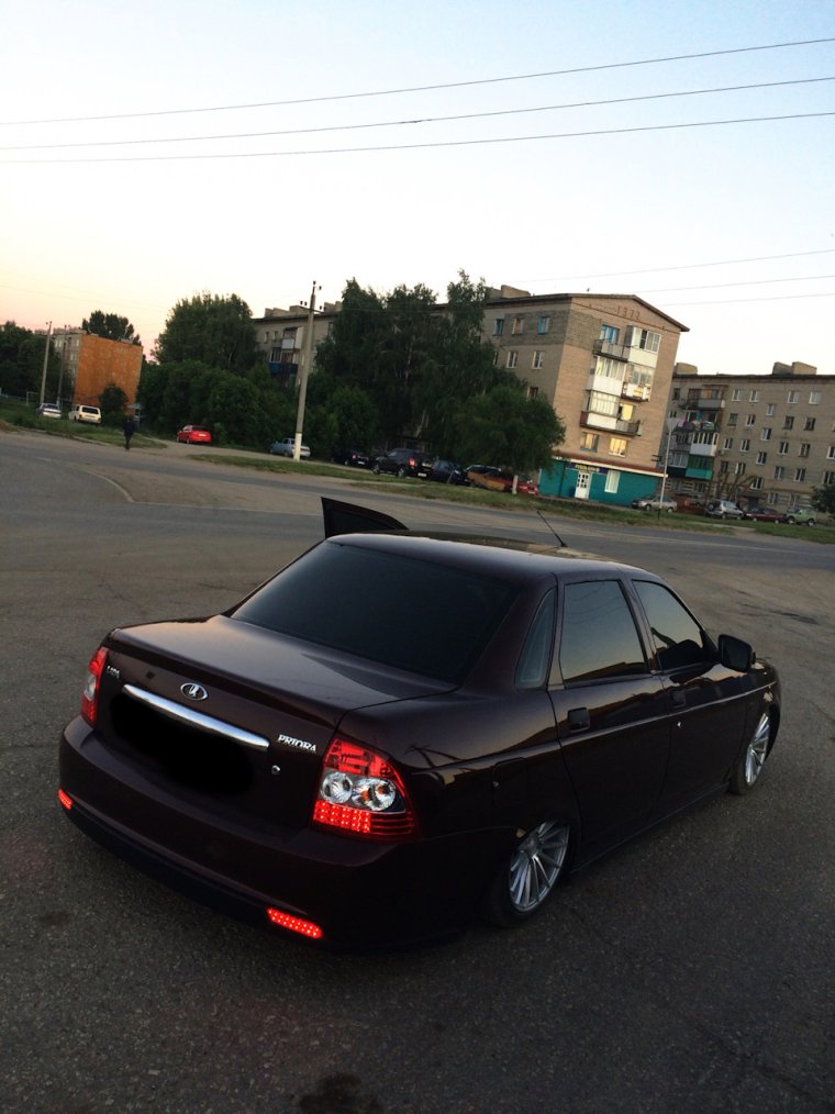 Лада Приора 2 седан тонированная
