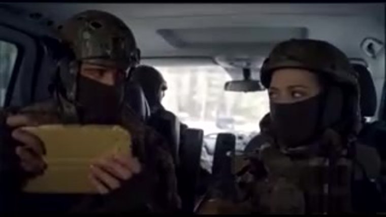 BMW x5 vs Mercedes g 90