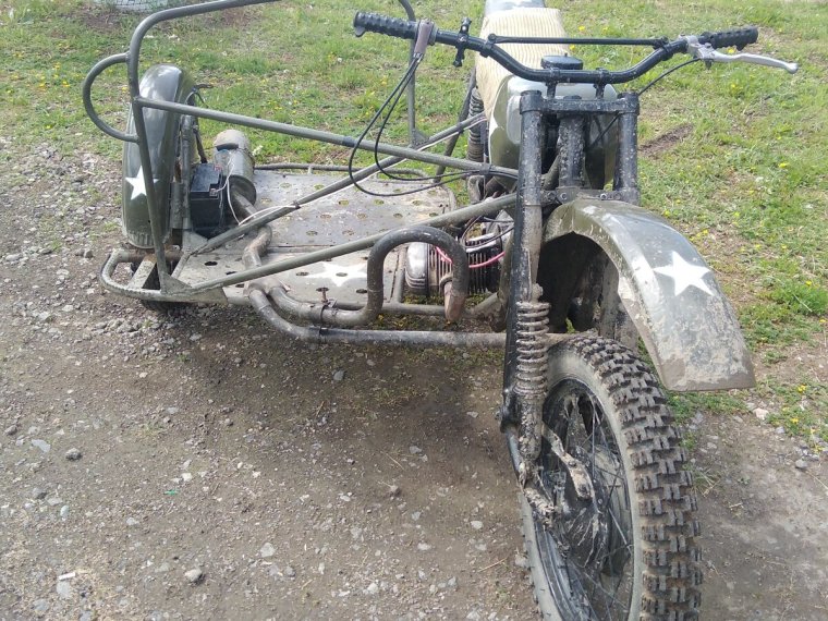 Кроссовый мотоцикл Урал