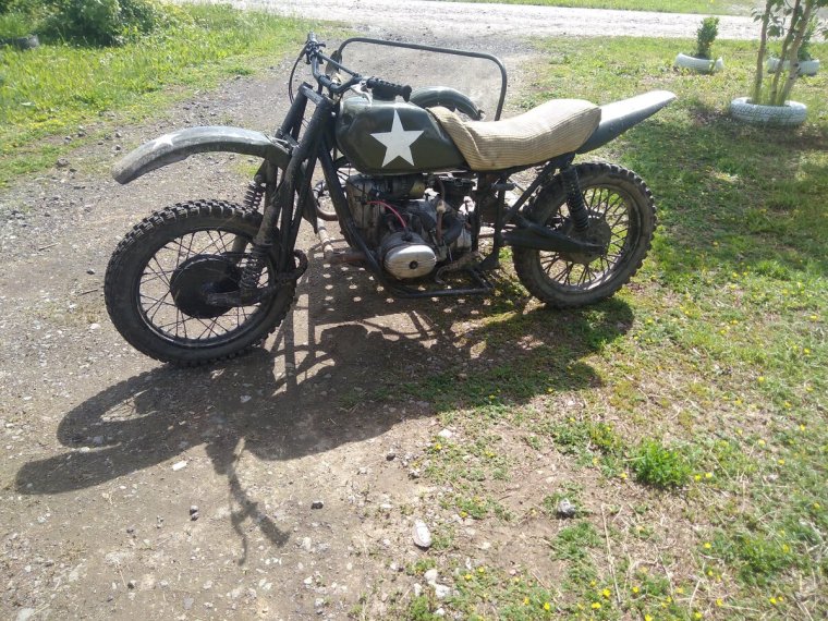 Урал 8.201 кросс