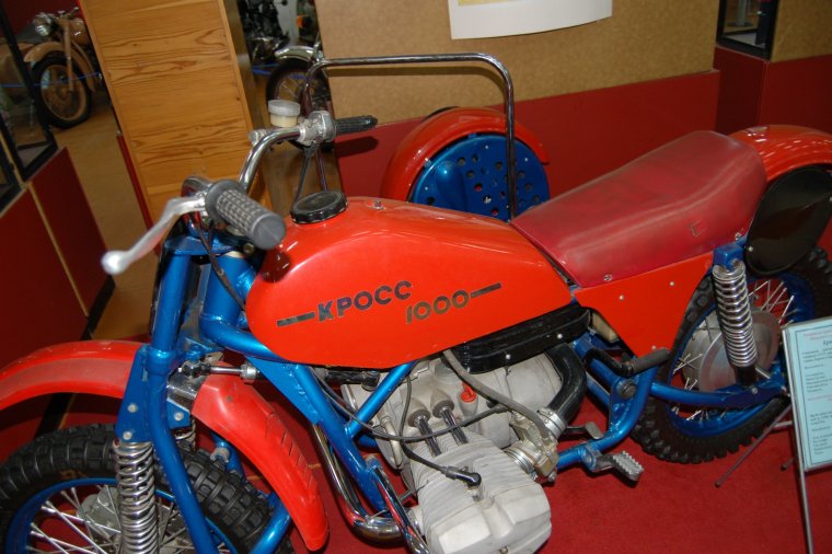 Урал 1000 кроссовый