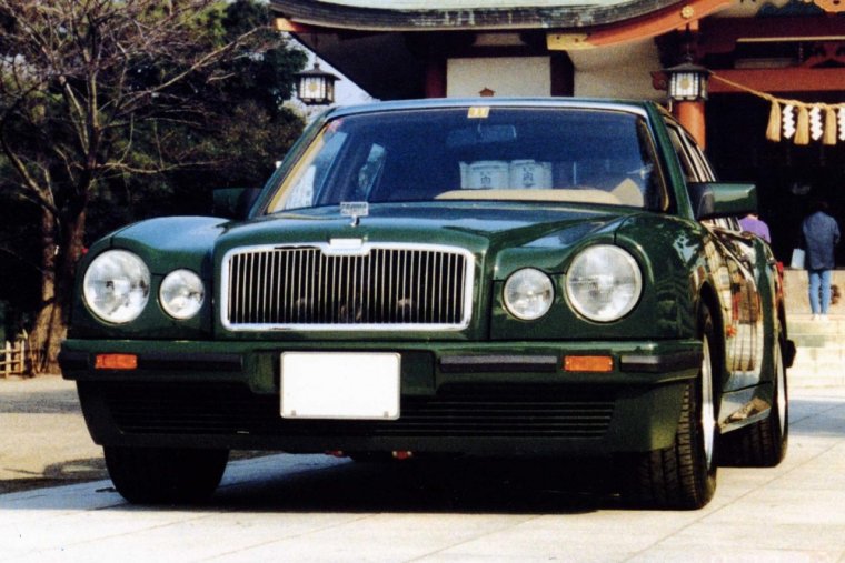 Мерседес 4 фары круглые