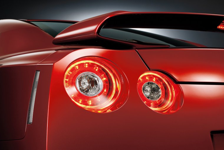 Nissan r35 gt-r Side taillights