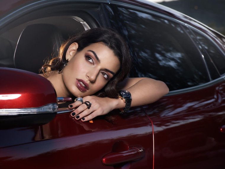 Моника Беллуччи на каблуках 1997