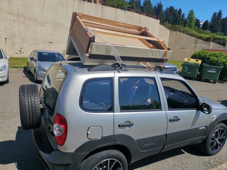 Шевроле Нива 2012 бокс на крышу