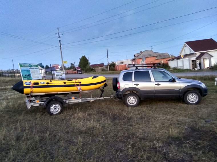 Приспособление для погрузки лодки в багажник