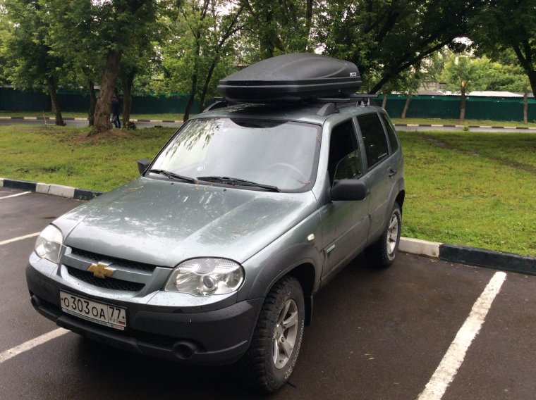 Бокс в багажник Шевроле Нива