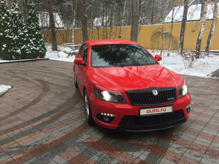 Skoda Octavia a5 Red
