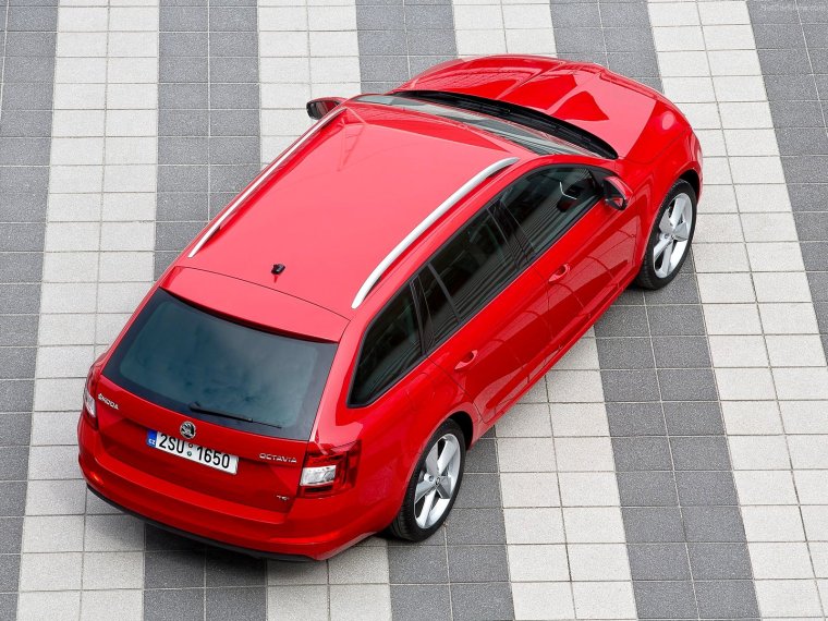 Skoda Octavia a7 Red