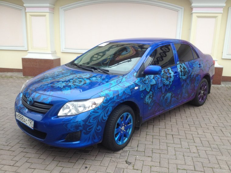 Аэрография на синем авто