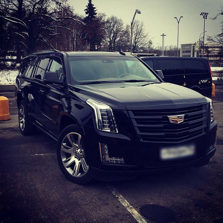 Escalade басты