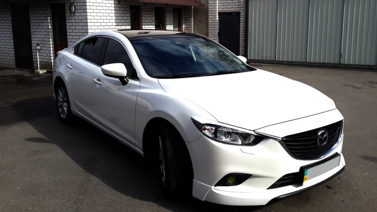 Черная глянцевая пленка для авто