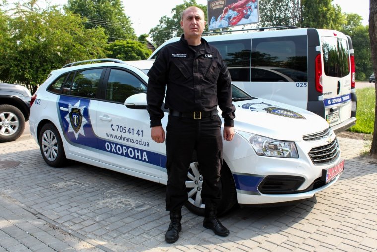 Машины охранного агентства