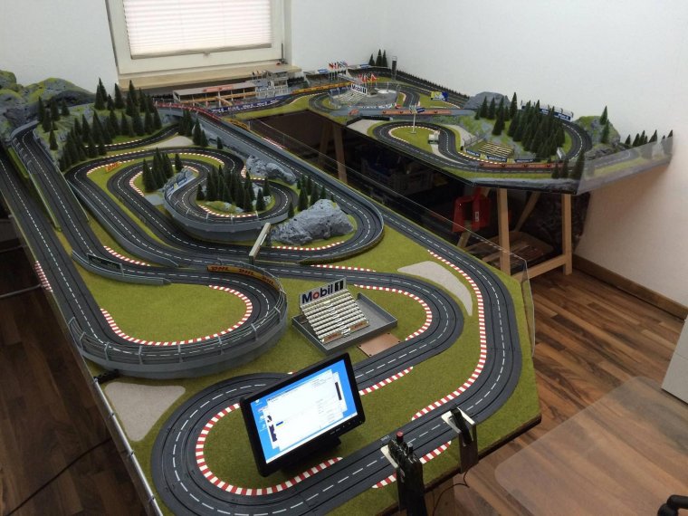 Макет гоночной трассы