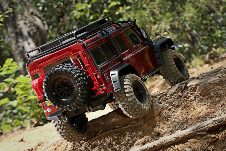 Внедорожник Traxxas TRX-4 Land Rover