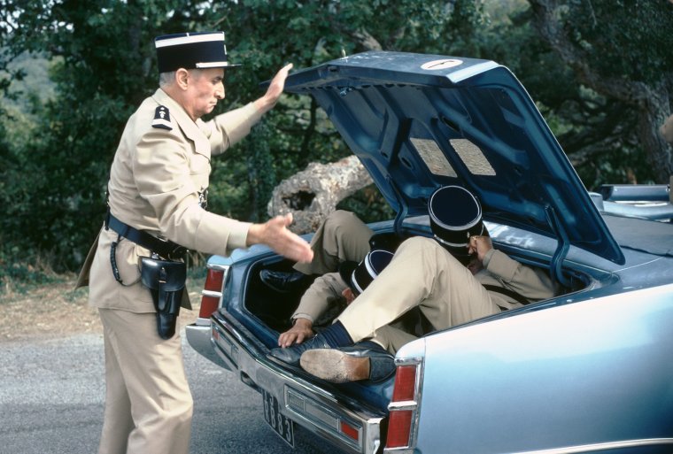 Жандарм и инопланетяне фильм Франция