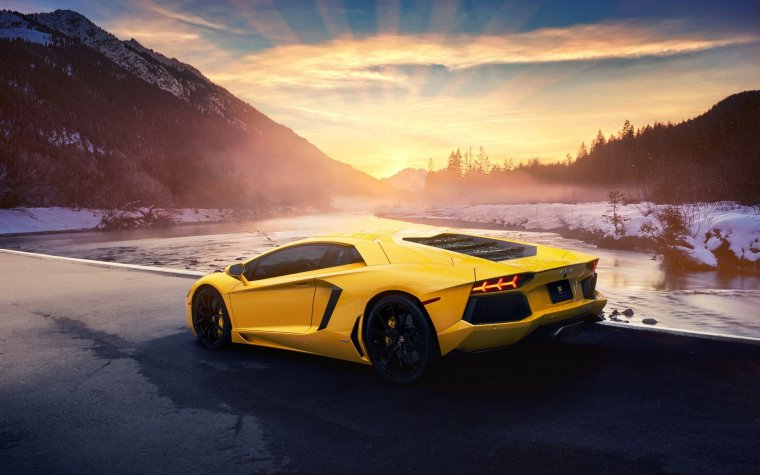 Ламборгини авентадор ЛП 700-4 жёлтый