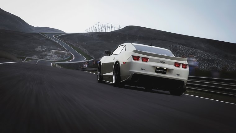 Chevrolet Camaro track